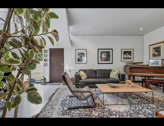 3 BEDROOM HOUSE FOR SALE IN CRAIGHALL PARK